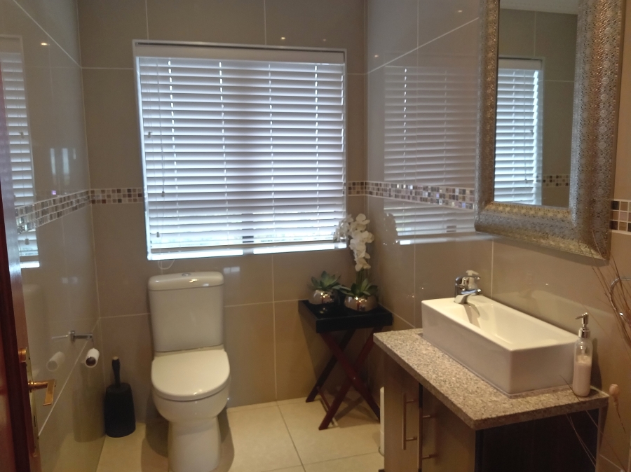 3 Bedroom Property for Sale in Oubaai Western Cape